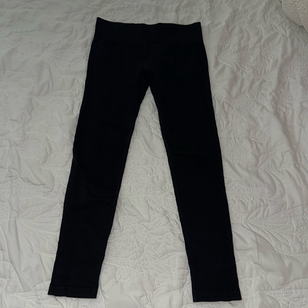 BLACK SIZE S FOREVER 21 WORKOUT LEGGINGS